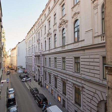 Apartamento Cosy & Charming In The City Centre Viena Exterior foto